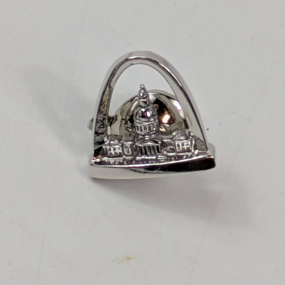 Vtg St. Louis Arch Missouri Capitol Souvenir Lapel Pin Silver Tone .5" Tie Tack